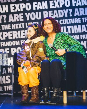 Vanessa Marshall Instagram - Thank you @macsrebo for joining me on stage! Such a great panel with @ashleyeckstein @mattlanter @jatactor @deebradleybaker! Thank you @fanexpophiladelphia @celebworx for an incredible weekend. Loved seeing my #starwarsfam @officialrebellegion @official501st @mandalorianmercs! And my soul mate @samsyndulla and best bud @t3knikolor!! Xo 💚🫶🏻💚
Shout out to @jasonlaboyphotography for these great photos! Love you! Xo ✨