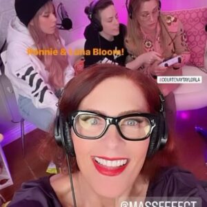 Vanessa Marshall Instagram - You crushed it @courtenaytaylorla! Thanks for joining #womencrushwednesday!! Thank you Ronnie and Luna Bloom! What a fun stream!?!? All for @nerdsvote!! The best is yet to come!! Let’s goooooo!!!! Xo 🙏🏻❤️

Repost from @courtenaytaylorla
•
Made some new frens hanging with my sis @vanessamarshall1138 on her twitch stream! Talmbout @nerdsvote  @starwars @masseffect with
🩷 @_ronniebloom @lunabloomasmr and learned some ASMR sounds because you just never know what the day will bring amirite
