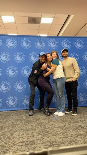 Vanessa Marshall Instagram - What an amazing weekend at @comicconrevolution! Had so much fun with #starwarsfamily! Was incredible to meet so many new friends!! @that_girl_who_rebels @rebelartdesign @anakinandhisangel @indiespeeder @salimakemusic @theroguerebels @jeditink @oz_noori1 @cursinguser @comicbookwriter Lots of love to all the cosplayers! Huge thanks to @celebworx! Xo 🥳✨