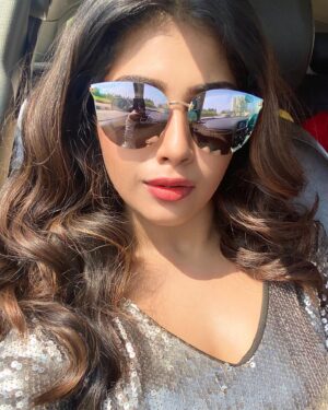 Varsha Viswanath Instagram - Selfie missed me 🤳🏽

#silverhour #beingcoolasalways #sunkissed