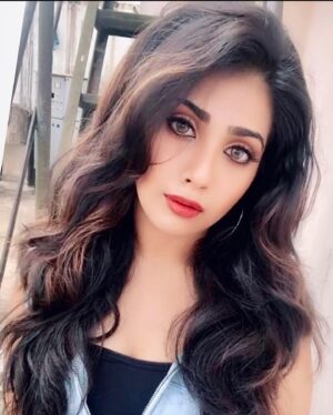 Varsha Viswanath Instagram - Choose your favourite 1,2,3,4?