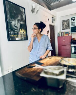 Varun Grover Instagram - Got super busy right after this day (as my standup solo India tour ended and @allindiarankmovie promotions began) but this day in Kolkata was the most joy-filled core memory of recent times. Spent a day in awe of the love for food and stories (and stories told through food) cooked by @bongeats (Insiya and Saptarshi). @sreemoyee.singh joined us for the relaxed, wholesome winter lunch - and WHAT A LUNCH it was! 

1. Insiyar Sansar. 

2. Aamudi fish bhaaja being finished by Saptarshi while Insiya tempers the silent-rockstar of the meal, Masur Daal. 

3. The table being laid. Narkel Bora, Pepe Shukto (Shukto made with Raw Papaya) Aamudi bhaaja, Pabda’r Tel Jhol, and inside the box - the most royal Chitol Machher Muitha. 

4. A closer look at Pabda’r Tel Jhol, with the most delicate-crunchy boris on top. Teasing from the corner in the back, the palette cleanser Imli Chutney/Jhol. 

5. Saptarshi brings in the daal. 

6. Bong Eats before they eat. 

7. The assorted mishti spread from assorted legendary shops around. 

8. We also realised that Insiya and I share our birth date (26th January) and just by chance, Sreemoyee had brought a freshly baked, very unique Pear cake. So of course we cut it on this day, 27th January. 

9. Filmmaker and singer @sreemoyee.singh, Insiya, Saptarshi, and I with - happy food-coma glow binding us together. 

27th January 2024.

(All pics by me except the cake-cutting one clicked by @sreemoyee.singh.)