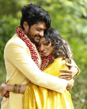 Vasishta N. Simha Instagram - Oh !! An year already since we got officially engaged ❤️
Cheers to us for coping up with each other’s madness 😅😬😘

#love #life #celebrate #simhapriya