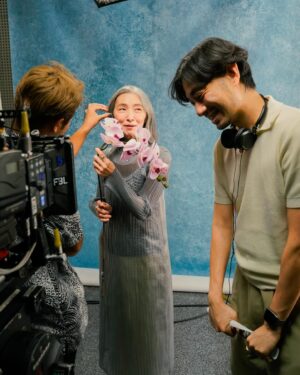 Vasuphon Kriangprapakit Instagram - Behind the scene: Aura เป็นกองที่รีบมากและสนุกมากๆ thx @tenderfilm.bkk ‘s Team, Agency and Client😉 รูปสวยๆโดย @kendo.atthawut