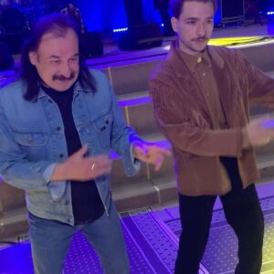 Vasyl Baidak Instagram - ЗБІР ЗАКРИТО!

збір несеться!
ми зі @stepan.giga_official вам дуже вдячні за донати і активність. не зупиняйтесь, будь ласка!
зібрано 2,5 млн з 7. ще багато роботи.

трішки покажу вам контенту зі зйомок.

а ви за це ще донат і активність.
дякуємо!

монобанка: 5375411215340691
приват: 4731185612029279
paypal: bybyduck@gmail.com

📷 @morpeshka @elisazonova