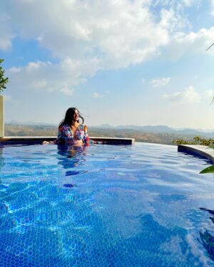 Vatsal Sheth Instagram - The best getaway with @vatsalsheth and a much needed one too… away from all the hustle just me and you and the mountains. The best view, the best food, the best hospitality and the best stay…. 
@mementosbyitchotels_udaipur you have spoilt us and we loved every bit of it… ❤️
From the luxurious room to the private pool to the activities you planned for us everything was just perfect.
 @khyathisolutions