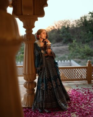 Veebha Anand Instagram - 🌸🌸

Shot by @thegreydot 
Stylist: @ria.ebrahimpurkar 
Makeup: @blush_on_by_shrutishah 
Hair: @lavish_beauties_by_lavanya 
Outfit: @houseofnoori.in
Jewellery: @the_jewel_gallery
Location: @setsinthecity.in