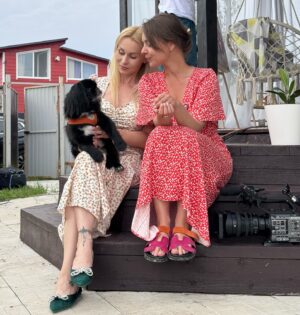 Vera Kincheva Instagram - ♥️
Начали снимать 
спец историю
«В гости к Уюту»

Были в гостях сегодня у волшебной Алены 
Это вторая история аш первого сезона… 
мамадорогая сколько всего с того момента произошло , изменилось, преобразовалось , 
а уют жив !
и не только у Алены на кухне … 
главное , что в Аленином сердце !
И это Радость , 
это и есть цель 
каждой истории про Уют