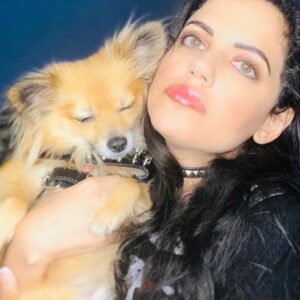 Vered Blonstein Instagram - Cool news! Swipe for more 😍 the story behind these: I didn’t have anyone to go with me to a doggy Halloween costume contest @suncafela & I almost didn’t go because crowds & loud places are hard for me, especially alone. Social interaction challenges me too (yes, even though I’m an actress). I dressed my pup as a little biker dude & went anyway. I didn’t know one of the judges would be an actress I’ve long admired, #debrawilson of #madtv and the SunCafe owners have known a fellow vegan actress I’ve acted with on @thegooddoctorabc for years (@fionagubelmann Ron and Rebecca love you!) Zivi won 3rd place out of...I don’t know, but A LOT of adorable pups in great costumes! I tried to take a celebratory photo with him but he was pretty exhausted after all the excitement! #pommix #cutenessoverload #cutepup #adoptdontshop #suncafe #actresslife #actress #laactress #autismservicedog #losangelesactress #lalife #thegooddoctorabc #autisticactress #tvactress #losangelesvegan #hollywoodlife #hollywoodactress #socialanxiety #autismawareness #livingwithautism #pomlife🐾 #vegangirl #veganactress