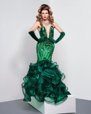 Veronica Green Instagram - Happy 1 year anniversary to all the @dragraceukbbc season 2 queens. A mere 4 weeks since the finale filming! What a wild ride this last year has been. 

👗made by me @veronicaqween 
💇🏼‍♀️ @wigsbyvanity & @websterwigs 
📸 @rayburmiston