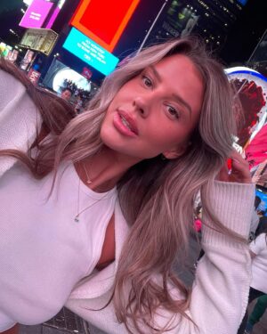 Véroniqua Instagram - Ran away to Nyc for a weekend 🌃❤️🗽