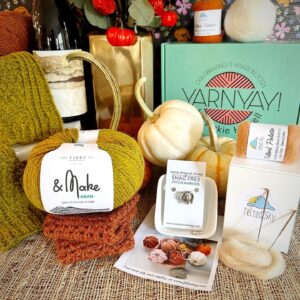 Vickie Howell Instagram - The YarnYAY! October Box is now, and she’s one to Fall for! 🍂 This month we’ve partnered with @thefibrecompany @twiceshearedsheep @feltedskystudio to bring you all kinds of gorgeousness. Check it out at YarnYAY.com (link in @vickiehowell bio)

Fun extras: The first photo is the product of an impromptu photo shoot from my new favorite wine bar @wineforthepeople , owned by the winemaker herself @raemwilson