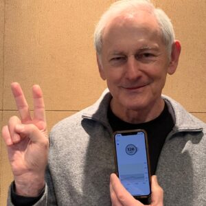Victor Garber Instagram - This #WorldDiabetesDay, I'm teaming up with @Dexcom to say #PeaceOutFingerpricks. Why? Because over 2 billion fingerpricks have been eliminated thanks to #CGM technology! To celebrate, Dexcom is donating $2 to @BeyondType1 for every post like this one. Anyone can participate, so join us by posting your peace sign and tagging @dexcom and use #PeaceOutFingerpricks. #Dexcom will donate for your picture, too! 
#WarriorUp #sponsored #t1d #t2d #diabetes #DexcomProud #DexcomWarrior