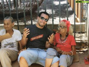 Victor Rasuk Instagram - #TBT Many years before Corona Virus, when traveling was fun and times were just a little simpler.. Miss you Havana 🇨🇺 #Cuba #2010 #QueBola