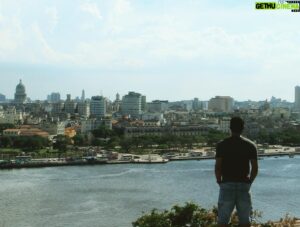 Victor Rasuk Instagram - #TBT Many years before Corona Virus, when traveling was fun and times were just a little simpler.. Miss you Havana 🇨🇺 #Cuba #2010 #QueBola