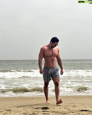 Victor Turpin Instagram - Just here at beach looking at my big toe and searching for my conscience...(ps. Never found it) #malibu #latino #colombian #beach