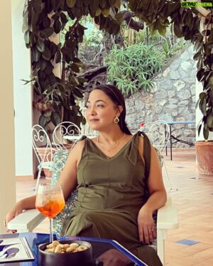 Victor Turpin Instagram - While on the Amalfi Coast with the Turpin - Williamson - Maya Family. #familytrip #amalfi #summer #perffeto #sole #estate #positano #familia