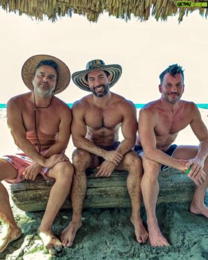 Victor Turpin Instagram - #tbt with @craigparkeractual and @germanfotografo at a lovely beach somewhere in my lovely country, just before the not lovely at all pandemic. #beach #playa #amigos #bestie #paisas #kiwi
