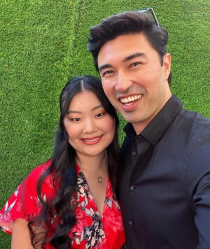 Victoria Grace Instagram - The Shins❤️ Love working with @remingtonhoff and it was so sad to see Li go!  Miss you, big bro! #DaysofOurLives #Days #Dool