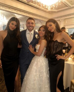 Victoria Justice Instagram - Not pictured: me sobbing because weddings WRECK me 😭💞
I love love!! @emilyvagnone & @kkubis_ , witnessing yours was sooo beautiful. Congrats 🙏🏼✨