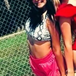 Victoria Paige Watkins Instagram - #summervibes 🦋