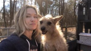 Victoria Pratt Instagram - This is how we help the cowboy fix the fence. Moral support counts, right?