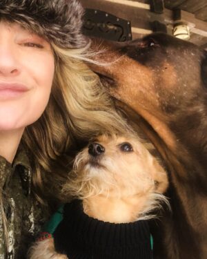 Victoria Pratt Instagram - Two of us are over the snow. One of us doesn’t care as long as he gets to sniff my hair.
