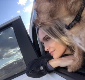 Victoria Pratt Instagram - Arizona is a teenaged girl today - moody but beautiful, hot and cold. A bit of a mess.