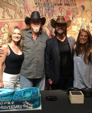 Victoria Pratt Instagram - 20 years as a member of the Grand Ole Opry! So proud of my sweet hubs. What a great night. Wonderful friends, amazing music, cake…. I mean, does it get an better?
@traceadkins 
@opry 
#JasonCrabbe