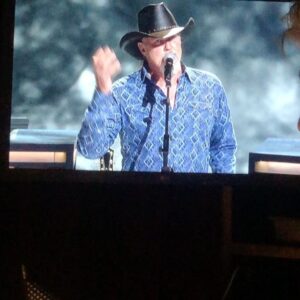 Victoria Pratt Instagram - 20 years as a member of the Grand Ole Opry! So proud of my sweet hubs. What a great night. Wonderful friends, amazing music, cake…. I mean, does it get an better?
@traceadkins 
@opry 
#JasonCrabbe