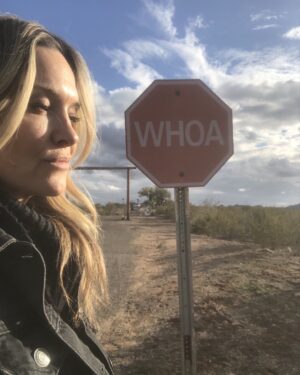 Victoria Pratt Instagram - Peace out, Arizona.