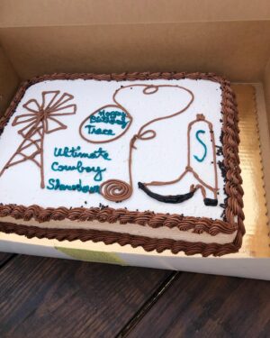 Victoria Pratt Instagram - Yeehaw!! Happy Birthday to my sweet hubby. If you have to work on your birthday, this is the place to do it! First day of shooting on #UltimateCowboyShowdown Season 4 in Arizona. Time for cake!