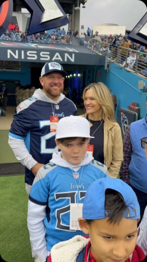 Victoria Pratt Instagram - Just when I thought it couldn’t get any better…. there was cake! Thank you @titans for the hospitality and the exciting game! Our family had an amazing day!❤️🏈