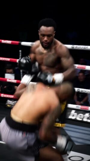 Viddal Riley Instagram - The English champion can close the show at any moment 😮‍💨🥊

#RileyLawal