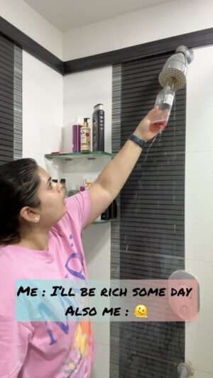 Vidyulekha Raman Instagram - Ever drop counts ok? 🤪🤑

#funny #relatable #indian #indianmemes #feelkaroreelkaro #feelitreelit #comedy