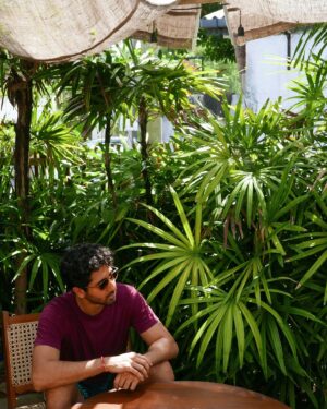 Vihaan Samat Instagram - Sunday afternoons 🏝️

📸 @alizehagnihotri