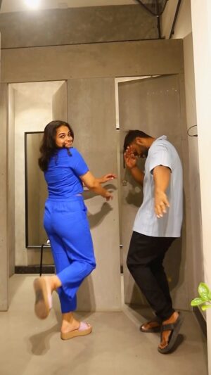 Vijay Kumar Instagram - Tirupur has this beautiful hidden fashion store 
.
And finally we made it there . Found amazing collections 
A Must Visit store in tirupur @eximodeals @she.eximo 

📍Location : No 12, poochakkadu 2nd street, mangalam road. Tirupur.

Thanks for taking me here @nakshatra.murthy ❤️ 
.
📸 @hey_udhai 
.
#tirupur #reels #reelsinstagram #contentcreator #reelsindia #fashionstore