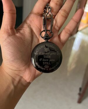 Vijay Kumar Instagram - Turning the page to the next chapter of my life ! #28 
.
My birthday was just as I wished for . And she did it best @nakshatra.murthy 
My wife ❤️🧿 
It was such a great surprise with so many beautiful gifts 🎁 
A memorable birthday after marriage ♥️ 
Thanks wifey and all those who came who wished me with huge heart of happiness 
Wishing the best this year with all positive vibes and energy 🧿
