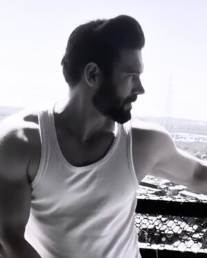 Vikas Verma Instagram - Was just checking if I was still worthy for good photos 👀 

What do you say guys 

It’s been long and lazy 
Let’s get back to the madness