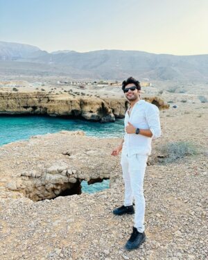 Vikram Singh Chauhan Instagram - 🏜️🌸

#exploreoman #experienceoman #omanbyyou #omantravel #vibesofoman #omantourism