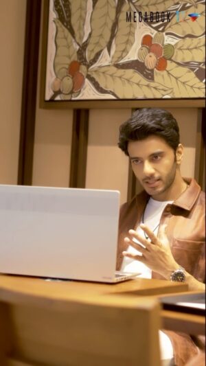 Vikram Singh Chauhan Instagram - 🚀 From jet-setting meetings to top-secret scripts, my Megabook T1 is my ultimate sidekick! 💼💻

It has got:
🔋long battery life
☝️fingerprint sensor
🖥️ eye-friendly display
⌨️ backlit keyboard
 🎶 epic stereo sound
🎤 dual mic
🌍 And much more

It’s time to experience Life Made Light with the Megabook T1!

Grab Megabook T1 at the special early-bird price of 37,999/-

Buy Now: https://bit.ly/3sKt4CD

Contest link 

https://www.instagram.com/p/CxPUV8KBhSq/?igshid=MzRlODBiNWFlZA==

#Tecno #MegabookT1 #LifeMadeLight