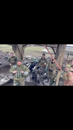 Viktor Hevko Instagram - Збираємо на дрон «Лелека» вартістю 1 200 000 грн для 44 артилерійської бригади ! 
Вдячні будемо якщо долучитись і дуже просимо поширення.

Мотиль Віктор. Приват:
4731 2191 1532 9181

Монобанк:
5375411410430305
PayPal:
 volodymyr.mezin@gmail.com

Реквізити SWIFT за посиланням:
https://linktr.ee/vipternopil
