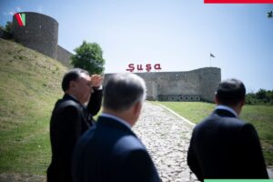 Viktor Orbán Instagram - Az orosz-ukrán háború a szörnyű pusztítás mellett azzal fenyeget, hogy a világot újra blokkokra osztja. Magyarország érdeke a nyitott, békés, dinamikus gazdasági kapcsolatok fenntartása a világ országaival. A Türk Tanács országai jó partnereink ebben.