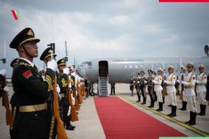 Viktor Orbán Instagram - Béke nem lesz magától, a békéért tenni kell! A békemisszió harmadik állomása: Peking.