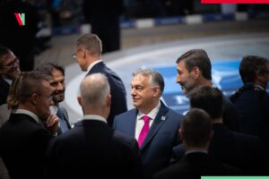 Viktor Orbán Instagram - 25 évvel ezelőtt engem ért a megtiszteltetés, hogy miniszterelnökként Magyarországot képviselhettem a NATO fennállásának 50. évfordulóján. Azóta sok víz lefolyt a Dunán, de egy valami nem változott: békét akarunk!