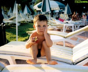 Viktor Pavlik Instagram - 07.05.99 - 07.08.20 
Сьогодні 3 роки, як ти в кращих світах, сину … 🙏❤️ 
Мій Янгол