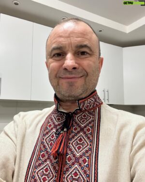 Viktor Pavlik Instagram - З днем вишиванки всіх, друзі !