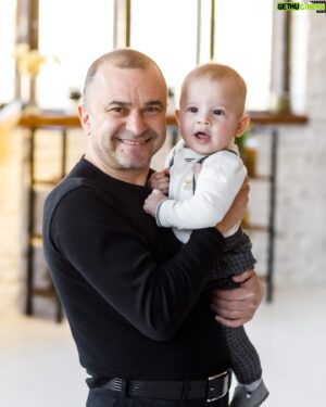 Viktor Pavlik Instagram - Коханий, найкращій у світі таточко, вітаю тебе з Днем Батька! 

Дякую за твою любов, підтримку, турботу. Дуже сильно люблю тебе!
Твій синочок Михасик😇