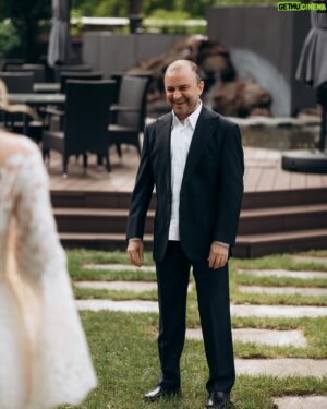 Viktor Pavlik Instagram - 4 роки офіційного шлюбу 🤍🕊️