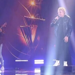 Viktor Saltykov Instagram - Сюрприз для Дмитрия Губерниева 🙌🏻👌 @guberniev_dmitry @gubernievmikhail #дмитрийгуберниев #михаилгуберниев #викторсалтыков#салтыков#россия1#моямелодия